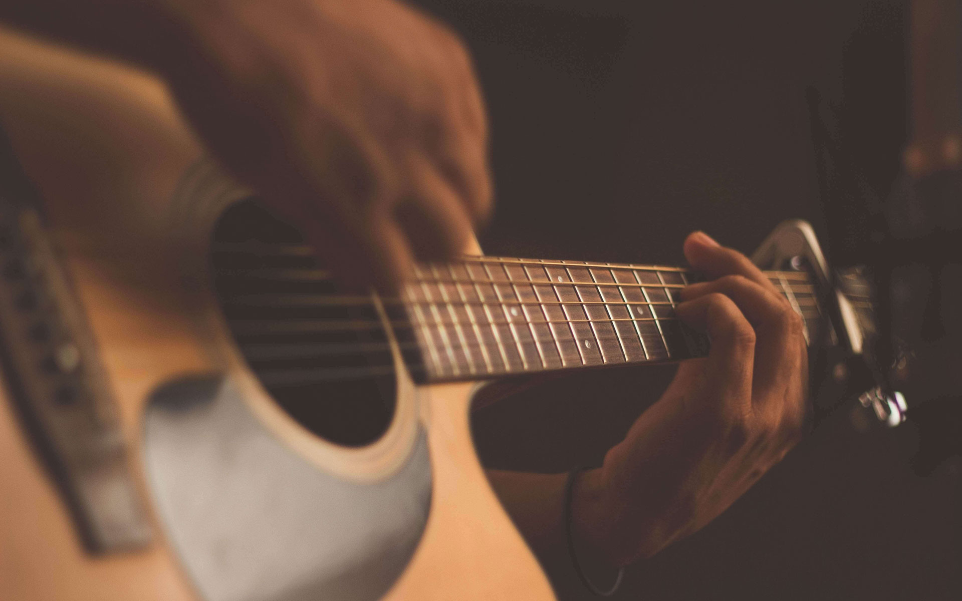 Singapore Guitar Tutor 